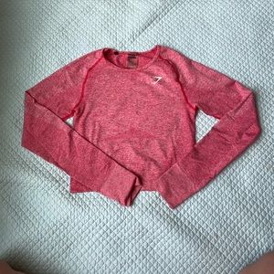 GYMSHARK - Long Sleeve Crop Top!